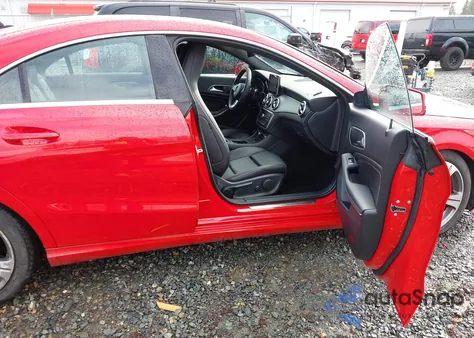 2016 Mercedes-Benz Cla 250 4Matic z USA, uszkodzony, nr VIN WDDSJ4GB0GN386507